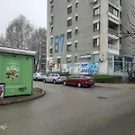Ena *
